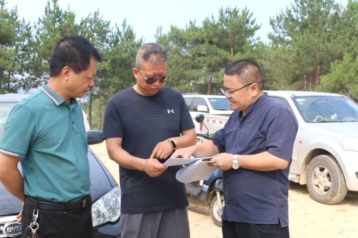 有关于南阳市文广旅局副局长牛荟滨莅临中原茶旅小镇项目地视察的新闻