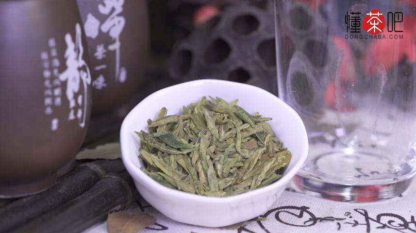 西湖龙井茶的特点(1)