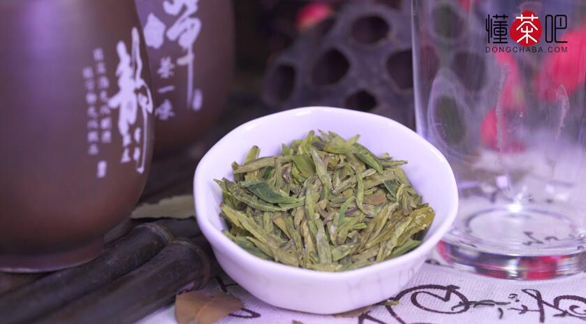 好龙井茶的特点是什么