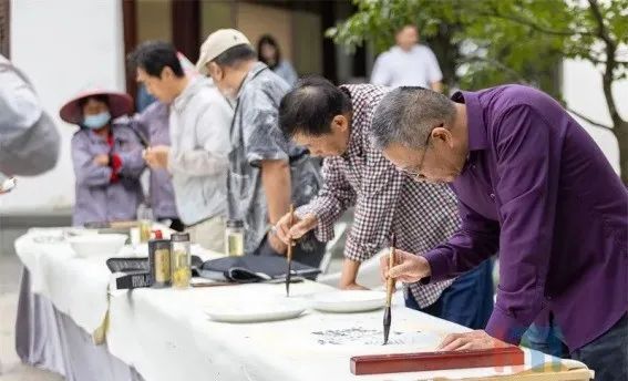 关于湖州市第十三届全民饮茶活动暨九九重阳节敬老茶会在湖州举行的信息(10)