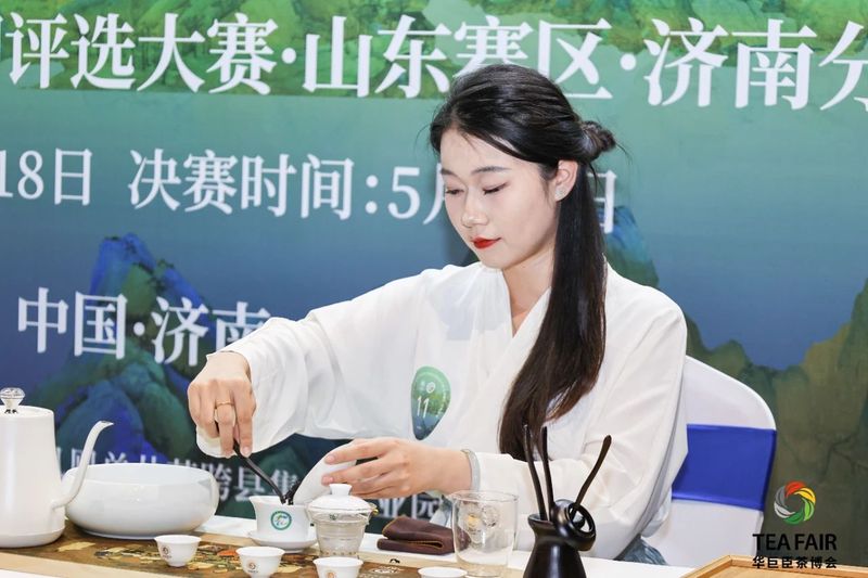 有关于十佳出炉！“凤凰单丛茶”杯 2024茗星茶艺师全国评选大赛·山东赛区·济南分赛（初赛）成功举行！的消息(18)