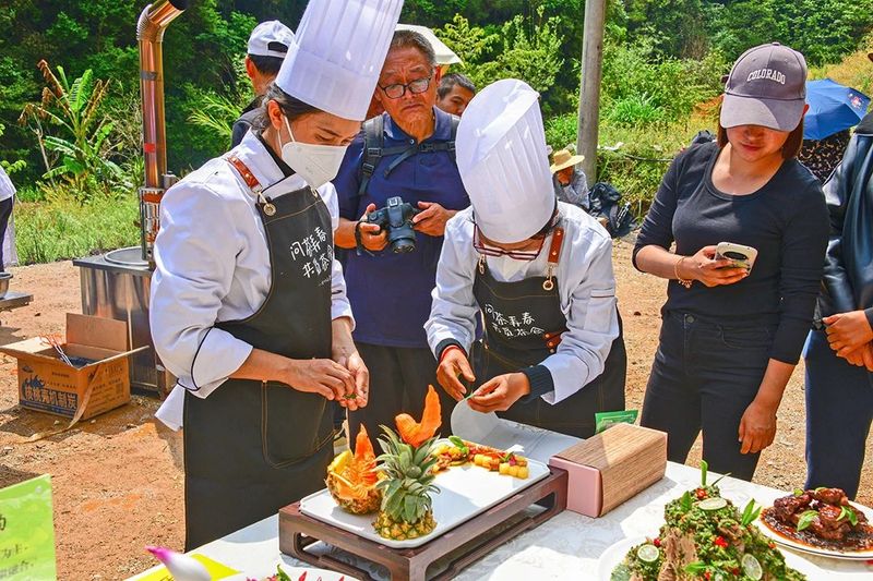 有关于昌宁：“茶食之王”争霸赛成功举办的相关信息